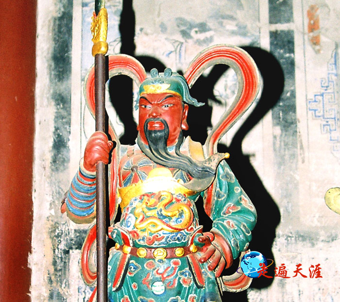 4 武当山紫霄宫的明代关公造像.JPG
