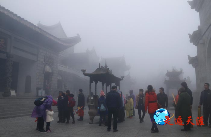 6 南岳衡山之巅的上封寺,当年蒋介石先生曾在此抽签.JPG