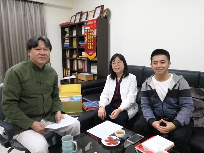 3宋洁博士在台湾访谈真理大学张家麟教授.jpg