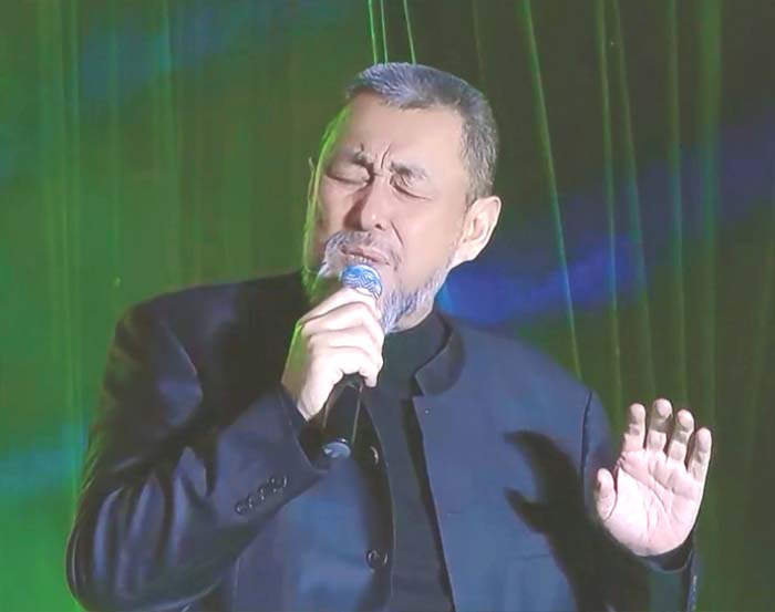 05 陆树铭先生去世前两天的10月30日,在微信发出新歌《泪蛋蛋掉进酒杯杯里》.jpg