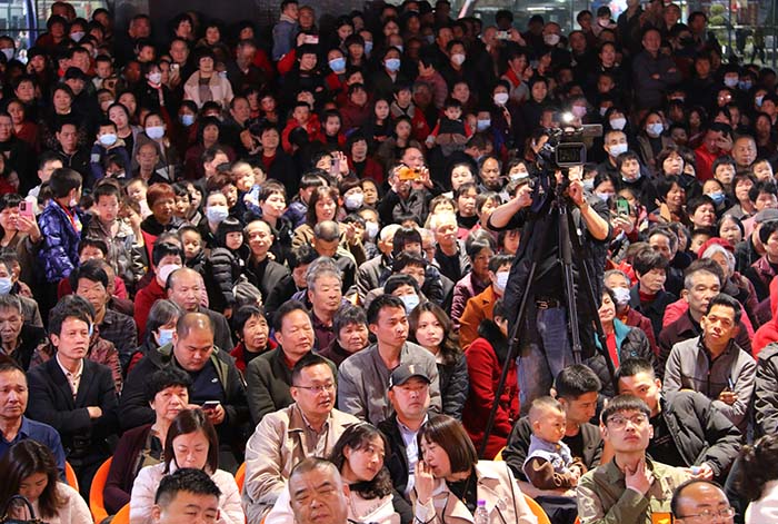 15 天香巡遊前夜,洪瀨關聖廟舉辦“蓬萊之春”文藝晚會,答謝洪瀨民眾.jpg