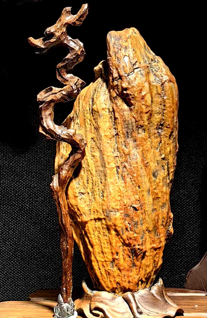 6 絲綢古道戈壁奇石《蓋天古佛》.jpg