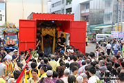 台湾台南：山西祖庙圣像巡游掀热潮